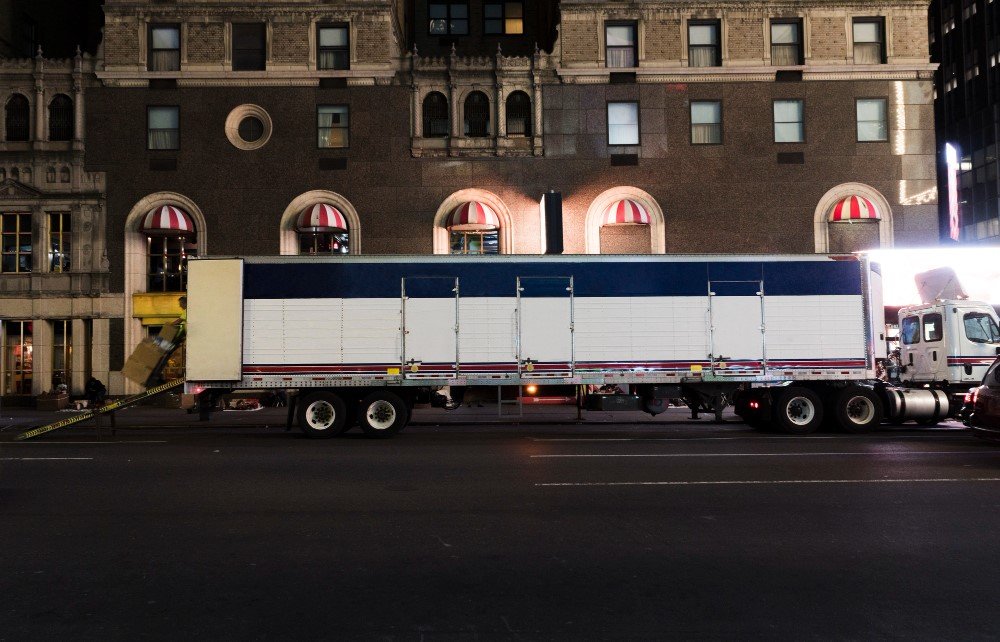 How to Start a Trucking Company in California